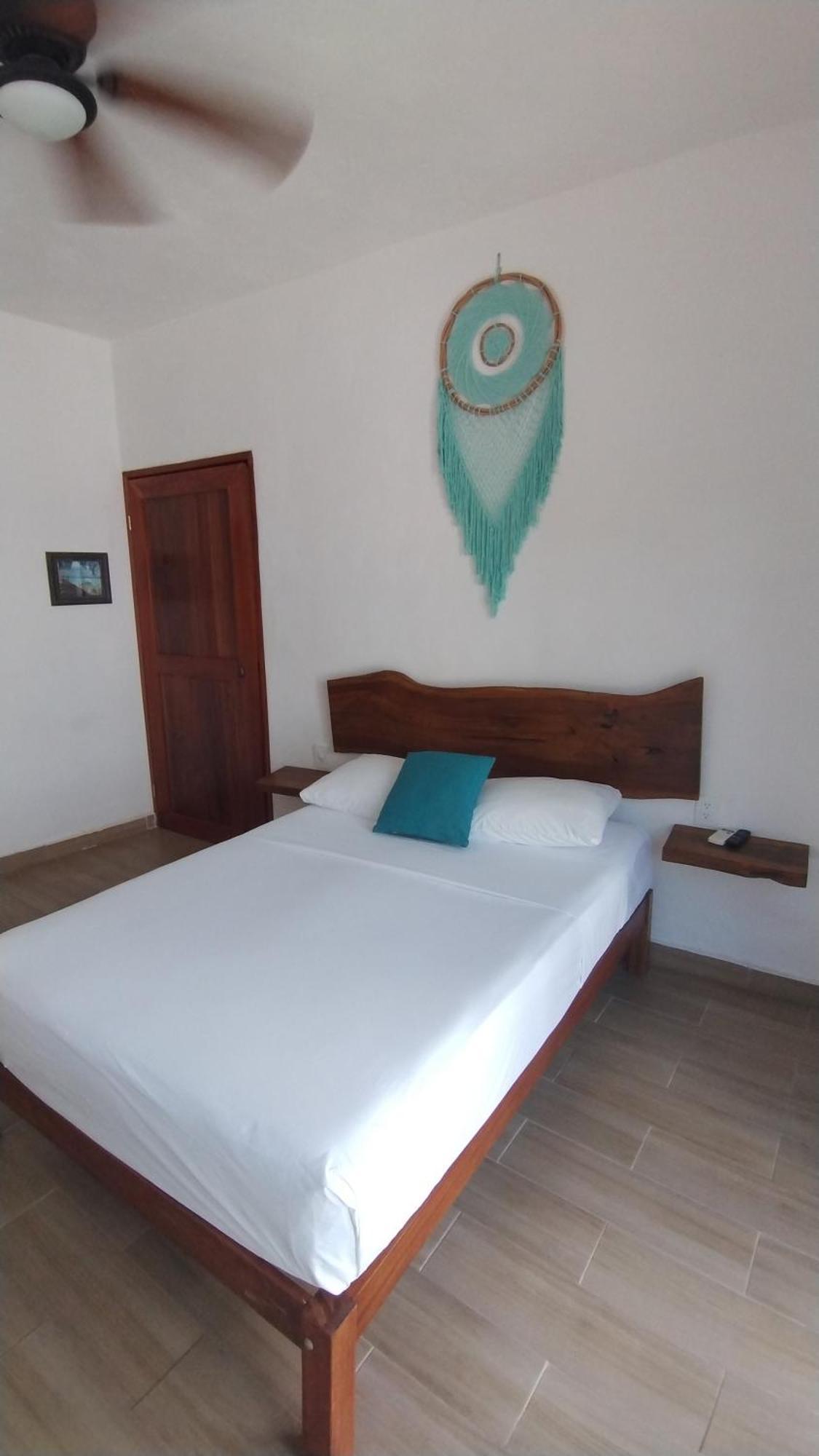 Ade Hotel Бакалар Екстер'єр фото